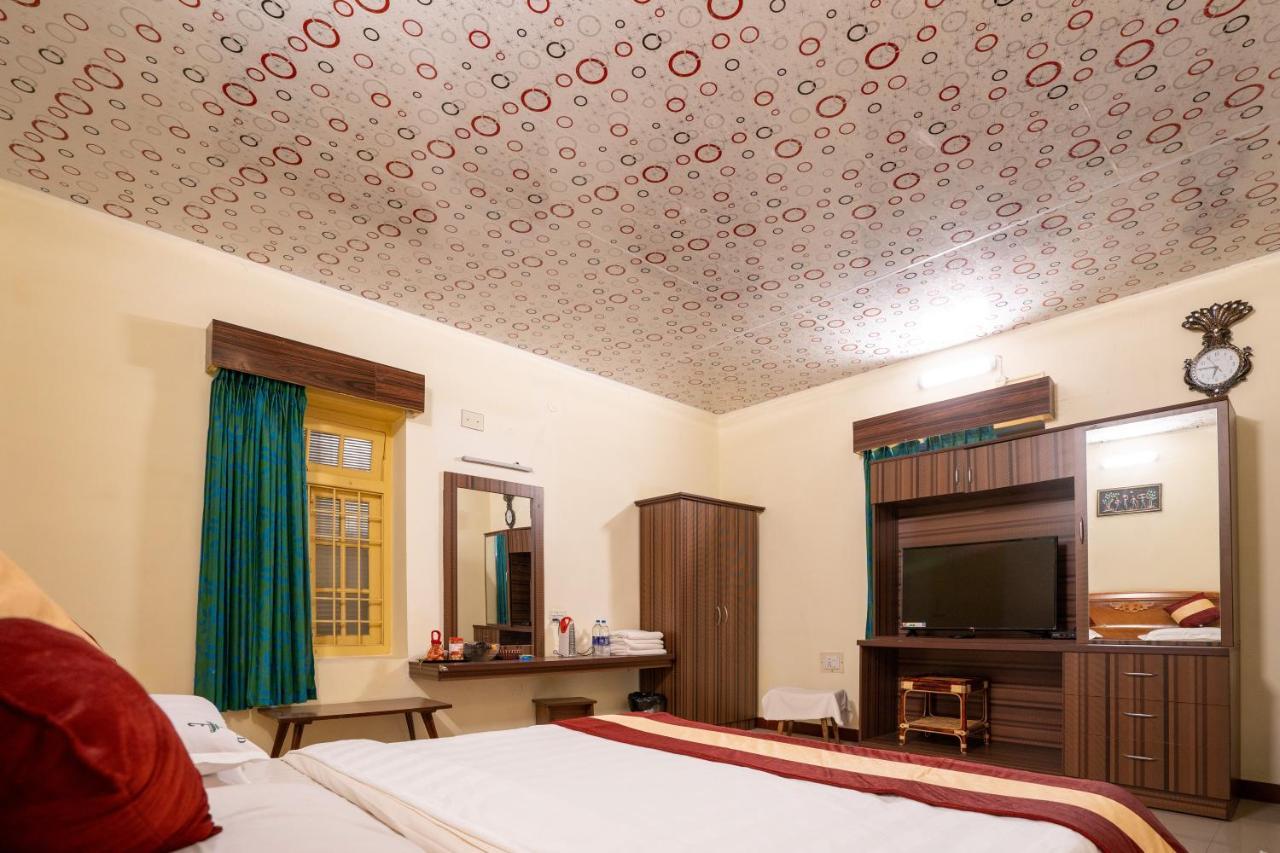 Hotel Tamilnadu - Кодайканал Екстериор снимка